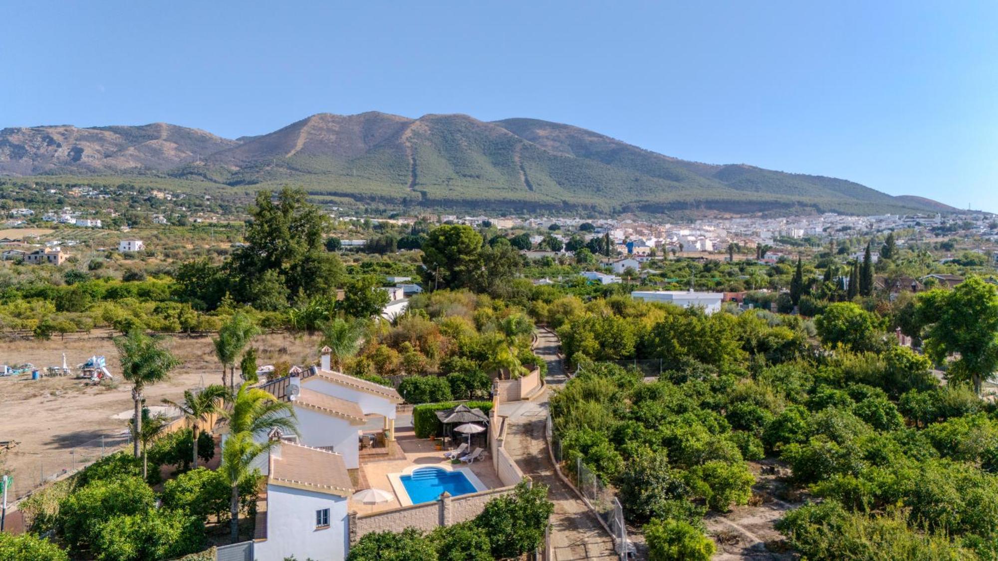 Alhaurín el Grande Casa Rural Tipica Andaluza, Wifi,Piscina, Barbacoa, Aire Acondicionado, 5Min Centros المظهر الخارجي الصورة