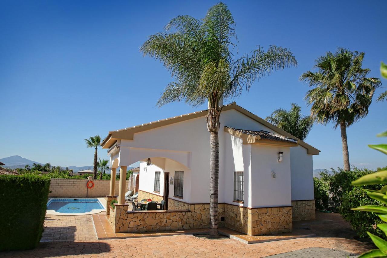 منزل الضيف Alhaurín el Grande  في Casa Rural Tipica Andaluza, Wifi,Piscina, Barbacoa, Aire Acondicionado, 5Min Centros المظهر الخارجي الصورة