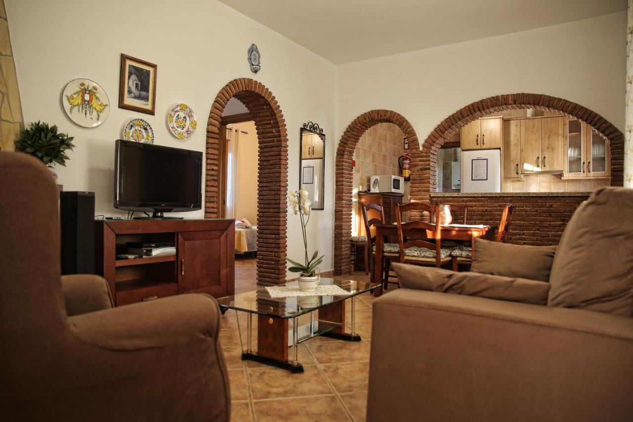 منزل الضيف Alhaurín el Grande  في Casa Rural Tipica Andaluza, Wifi,Piscina, Barbacoa, Aire Acondicionado, 5Min Centros المظهر الخارجي الصورة