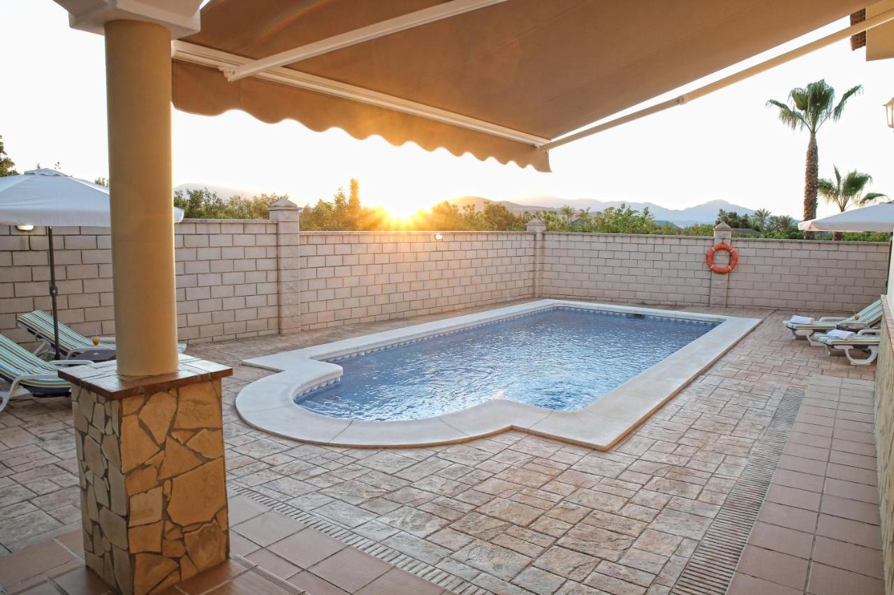 منزل الضيف Alhaurín el Grande  في Casa Rural Tipica Andaluza, Wifi,Piscina, Barbacoa, Aire Acondicionado, 5Min Centros المظهر الخارجي الصورة