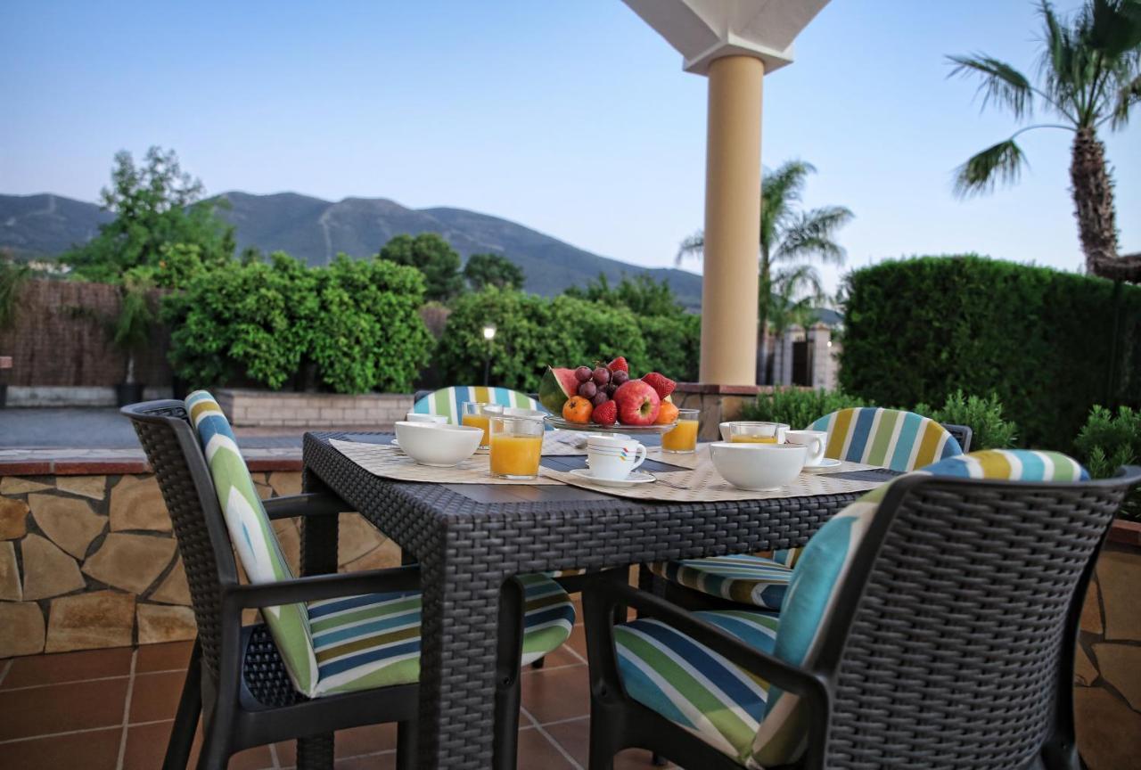 Alhaurín el Grande Casa Rural Tipica Andaluza, Wifi,Piscina, Barbacoa, Aire Acondicionado, 5Min Centros المظهر الخارجي الصورة